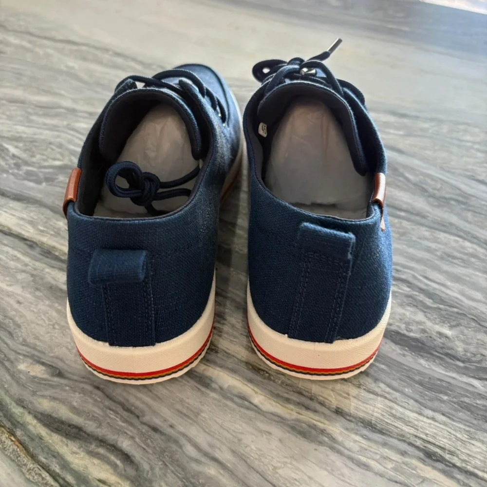 NEW Mens Navy‎ Lightweight Lace-Up Canvas Sneakers Size US 10.5 / 11